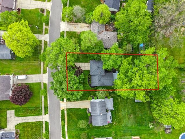 9331 Fairfield Drive, Twinsburg, OH 44087