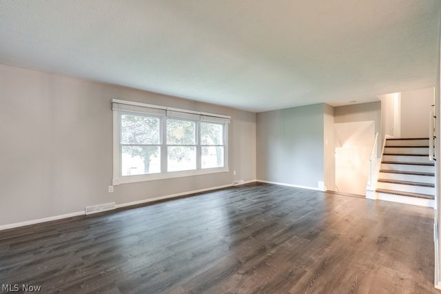 9331 Fairfield Drive, Twinsburg, OH 44087