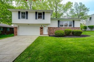 9331 Fairfield Drive, Twinsburg, OH 44087