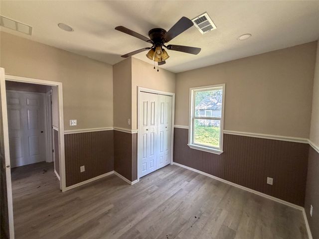 1617 E College Street, Sherman, TX 75090
