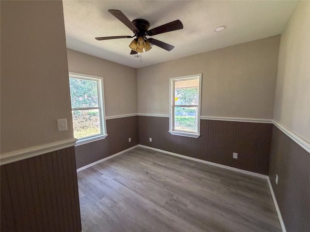 1617 E College Street, Sherman, TX 75090