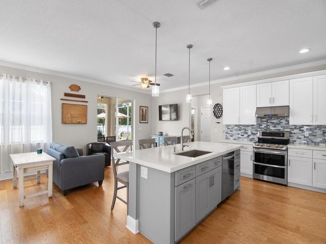 6575 36th Lane, Vero Beach, FL 32966