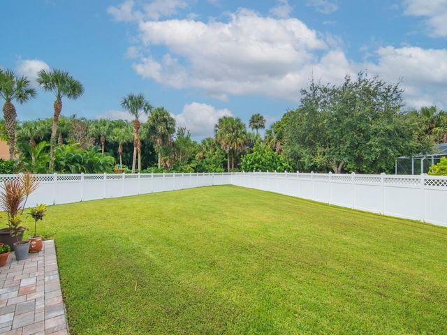 6575 36th Lane, Vero Beach, FL 32966
