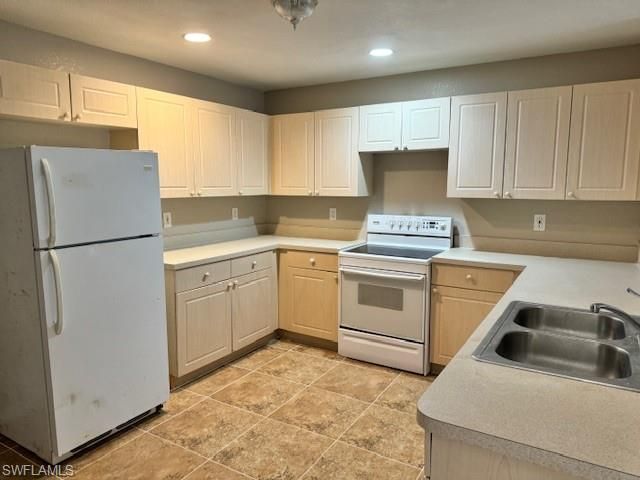 5321 30th ST SW, Lehigh Acres, FL 33973