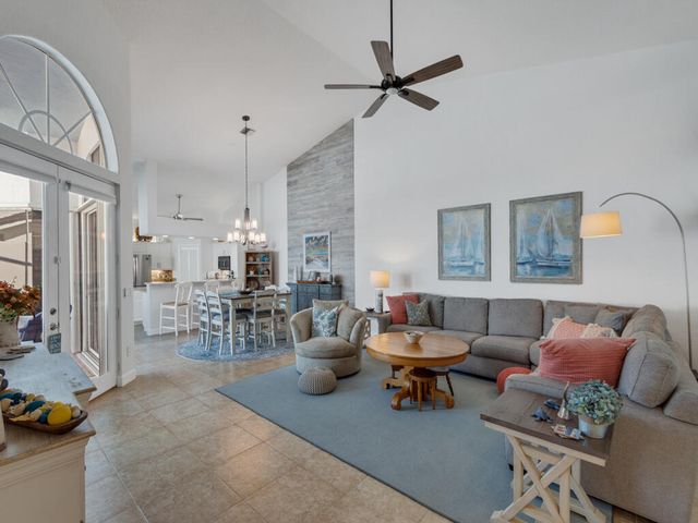 1687 Aynsley Way, Vero Beach, FL 32966