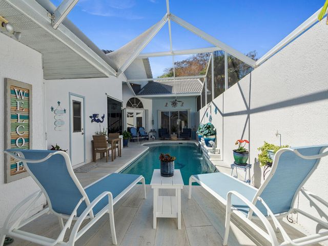 1687 Aynsley Way, Vero Beach, FL 32966