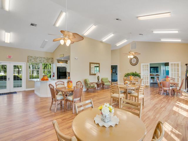 1687 Aynsley Way, Vero Beach, FL 32966