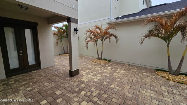 8416 Lyside Drive, Melbourne, FL 32940