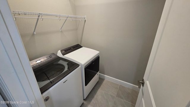 8416 Lyside Drive, Melbourne, FL 32940