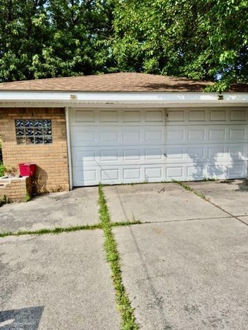 20443 Fleetwood Drive, Harper Woods, MI 48225