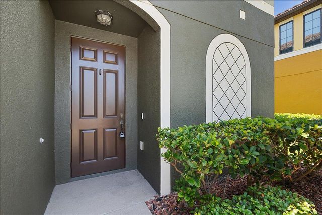 700 Ventura Drive, Satellite Beach, FL 32937
