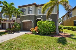 700 Ventura Drive, Satellite Beach, FL 32937