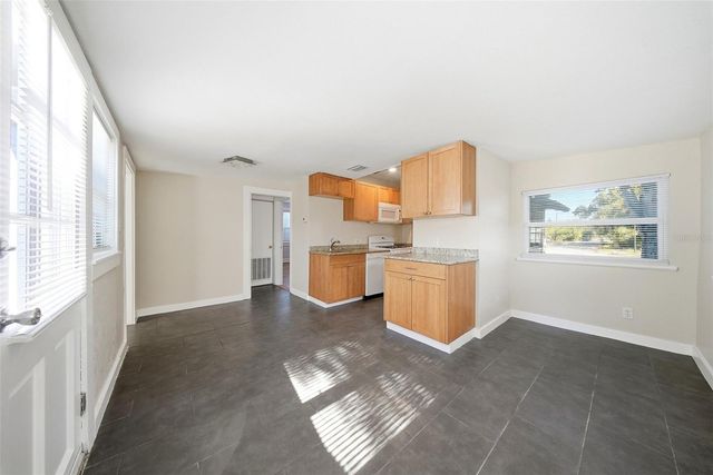 2010 30TH AVE NORTH AVENUE N, St Petersburg, FL 33713