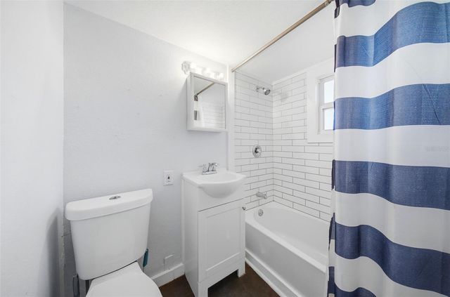 2010 30TH AVE NORTH AVENUE N, St Petersburg, FL 33713