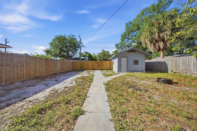 2010 30TH AVE NORTH AVENUE N, St Petersburg, FL 33713