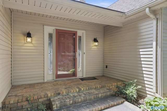 815 Baylor Drive, Huntsville, AL 35802