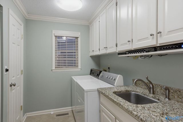 815 Baylor Drive, Huntsville, AL 35802