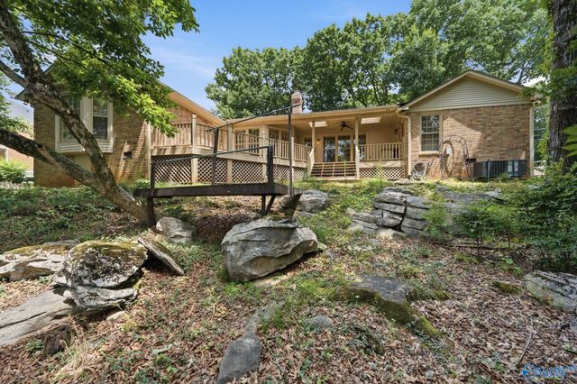815 Baylor Drive, Huntsville, AL 35802