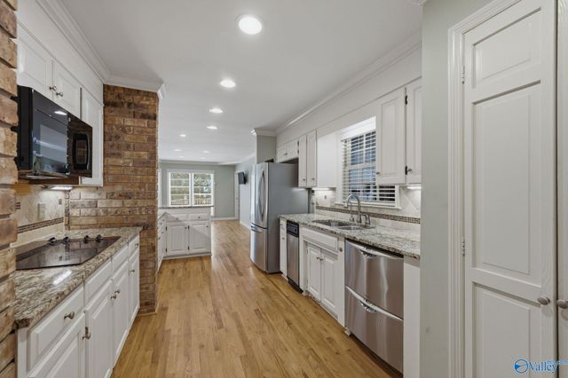 815 Baylor Drive, Huntsville, AL 35802