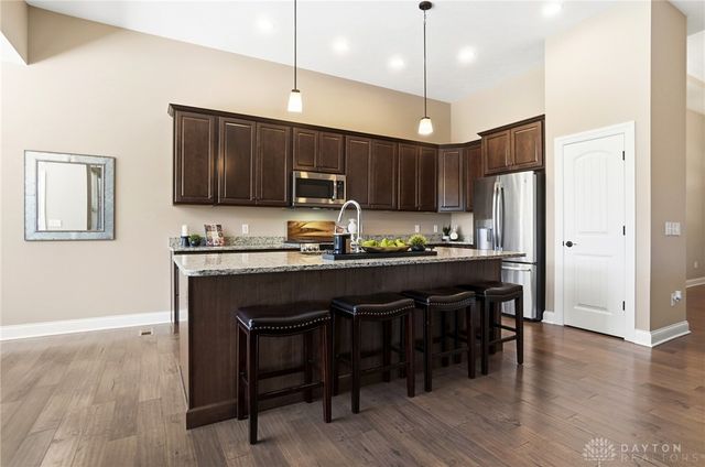 1123 Chambrey Court, Clearcreek Twp, OH 45458