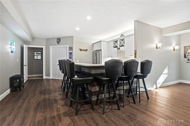 1123 Chambrey Court, Clearcreek Twp, OH 45458