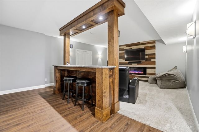 1123 Chambrey Court, Clearcreek Twp, OH 45458