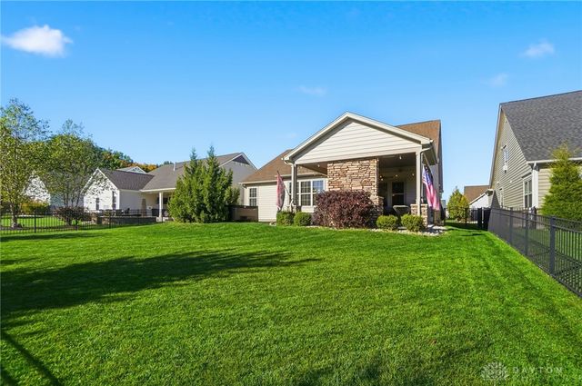 1123 Chambrey Court, Clearcreek Twp, OH 45458