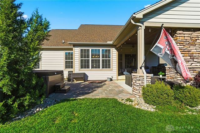 1123 Chambrey Court, Clearcreek Twp, OH 45458