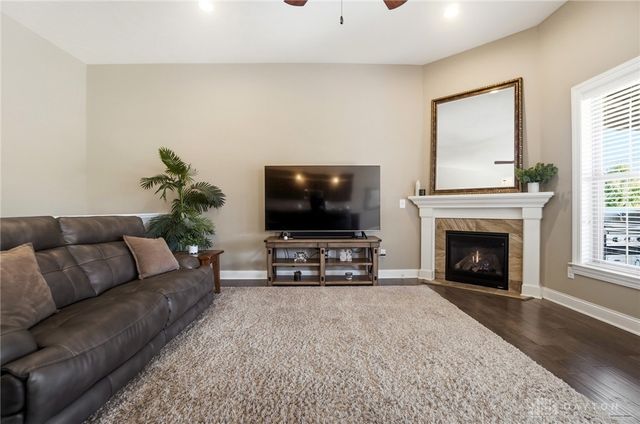 1123 Chambrey Court, Clearcreek Twp, OH 45458