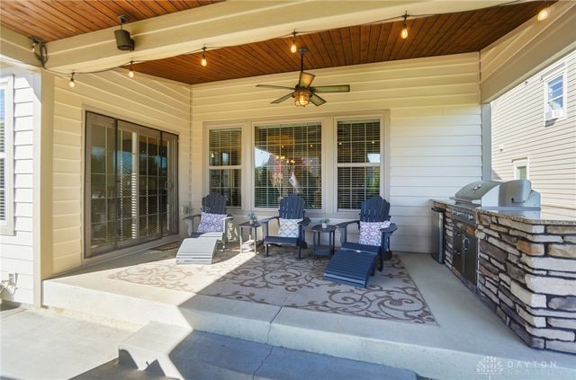 1123 Chambrey Court, Clearcreek Twp, OH 45458