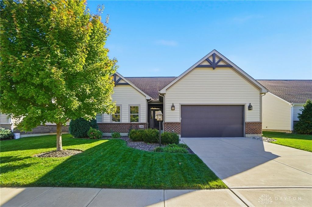 1123 Chambrey Court, Clearcreek Twp, OH 45458