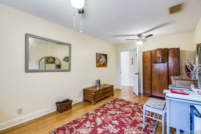 9618 Alderwood, San Antonio, TX 78250