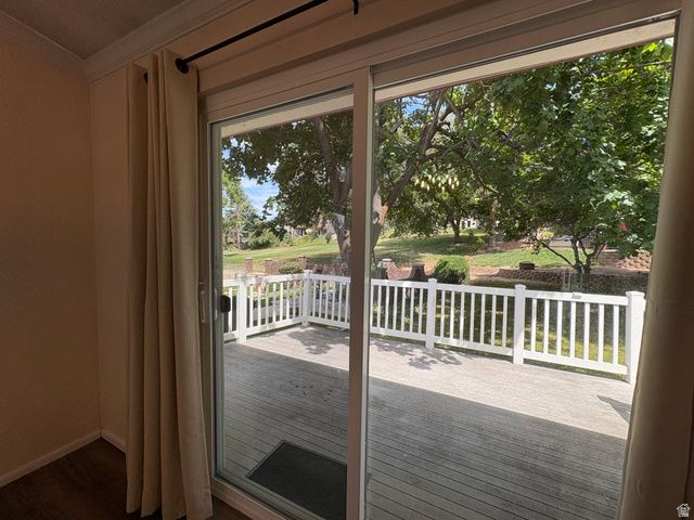595 E MEADOWLARK RD, Orem, UT 84097