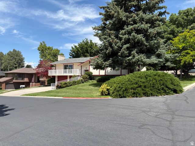 595 E MEADOWLARK RD, Orem, UT 84097