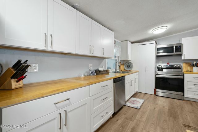 528 Live Oak Drive, Sunset Beach, NC 28468