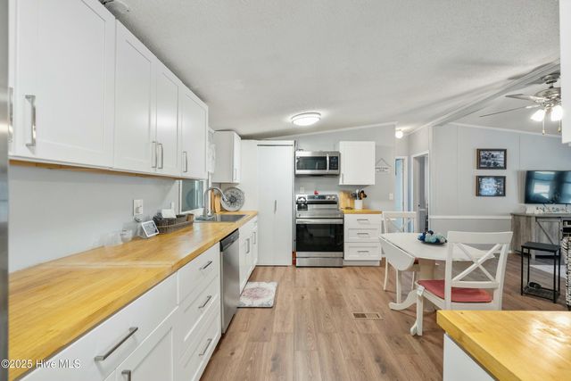 528 Live Oak Drive, Sunset Beach, NC 28468