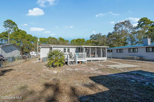528 Live Oak Drive, Sunset Beach, NC 28468