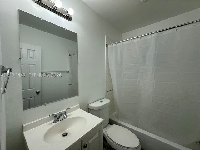 2325 Arthur St 14, Hollywood, FL 33020