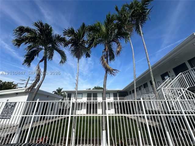 2325 Arthur St 14, Hollywood, FL 33020