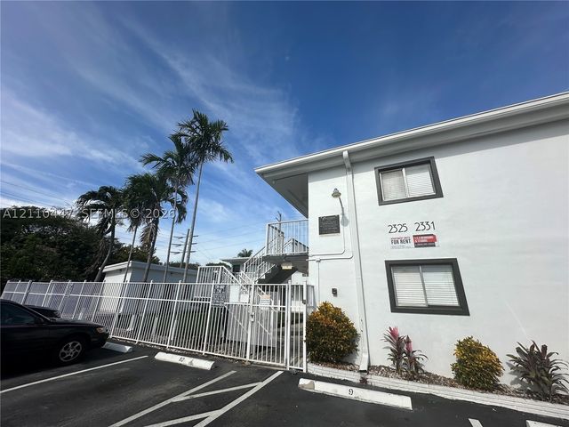 2325 Arthur St 14, Hollywood, FL 33020