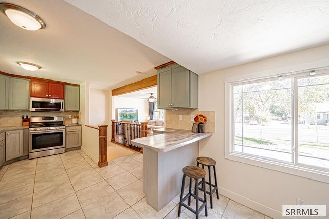 1640 S Boulevard, Idaho Falls, ID 83402