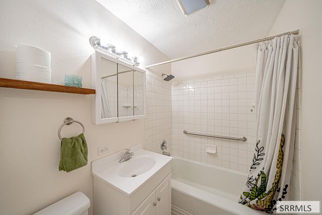 1640 S Boulevard, Idaho Falls, ID 83402