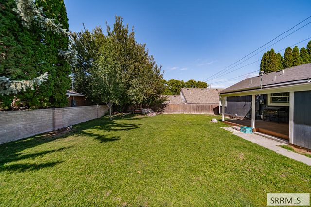 1640 S Boulevard, Idaho Falls, ID 83402