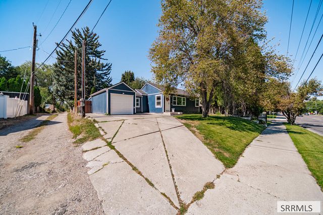 1640 S Boulevard, Idaho Falls, ID 83402