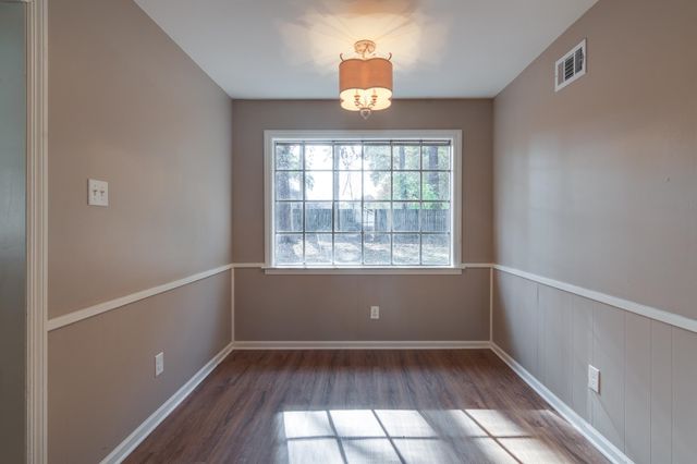 5623 MAGNOLIA WOODS DR, Bartlett, TN 38134