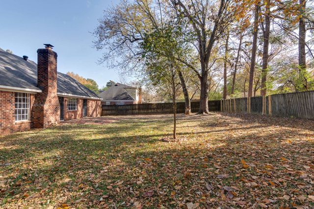 5623 MAGNOLIA WOODS DR, Bartlett, TN 38134