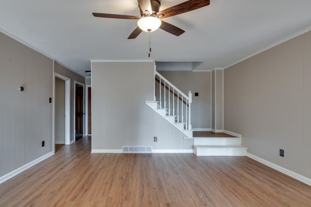 5623 MAGNOLIA WOODS DR, Bartlett, TN 38134