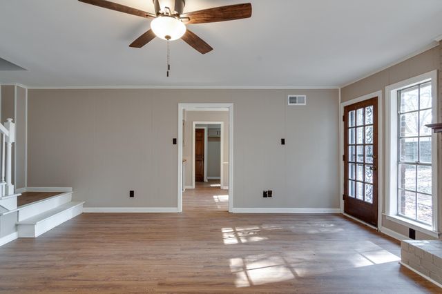 5623 MAGNOLIA WOODS DR, Bartlett, TN 38134