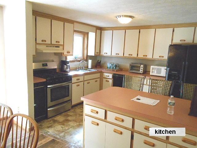 41 Westside Drive, Atkinson, NH 03811