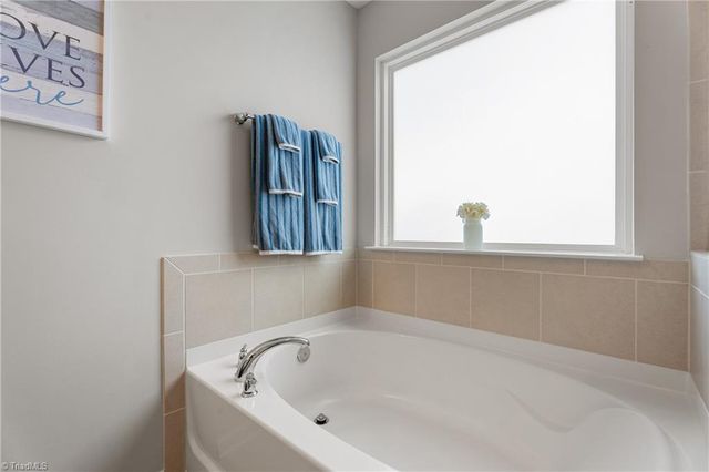 3188 Winding Branch Trail, Winston-salem, NC 27127